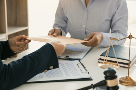 Gevolgen van overmacht en imprevisie in het Belgische contractenrecht voor de accountant